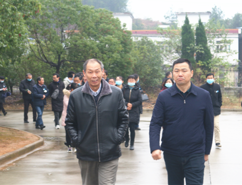 民建安庆市委直属三支部与直属二支部加强会员所属学校交流合作 携手共促发展