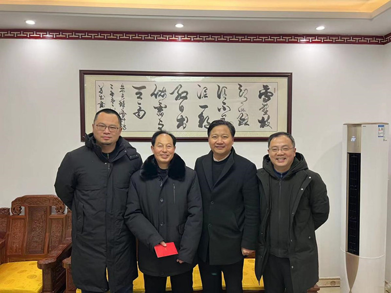 佳节慰问暖人心 浓浓关怀显真情——民建大观区委开展春节慰问活动