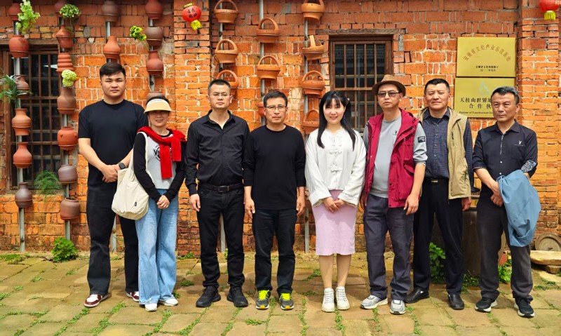 1775610098554679.jpg 84892c4d3bfa0c14619b3452fb2d3593.jpg